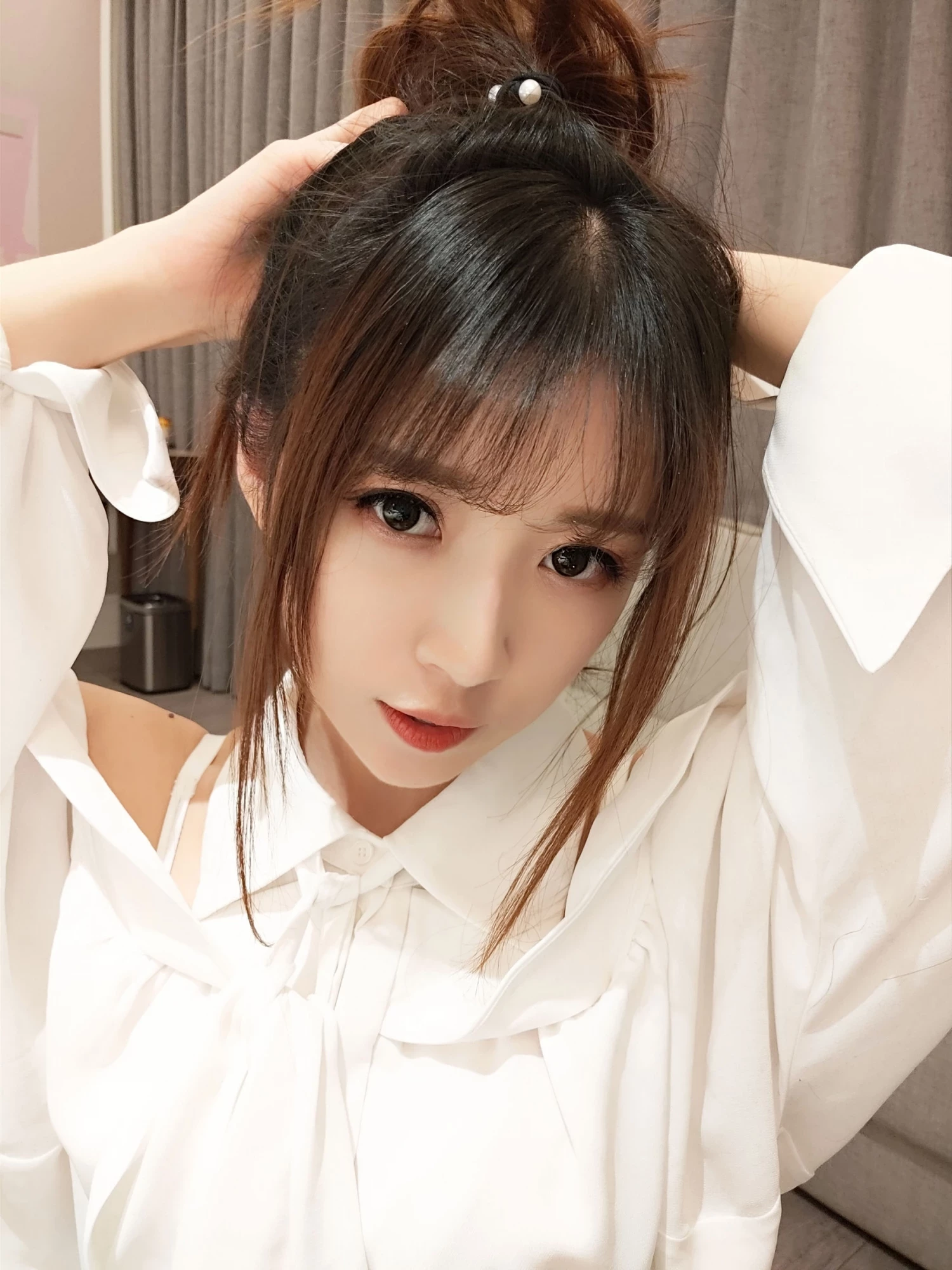 小女巫露娜 – 条纹提花白衬衣(35)