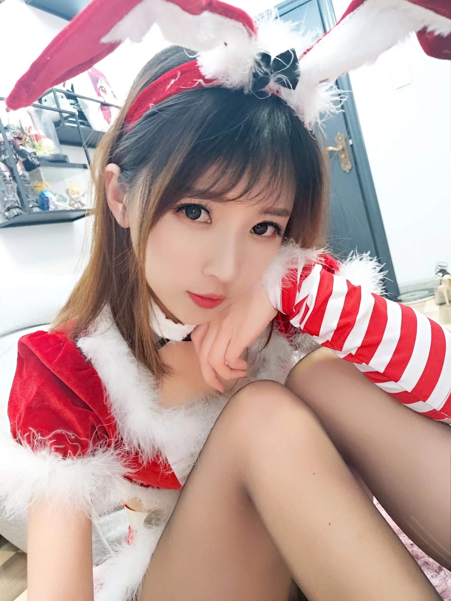 斗鱼主播小女巫露娜 - 圣诞装(35)