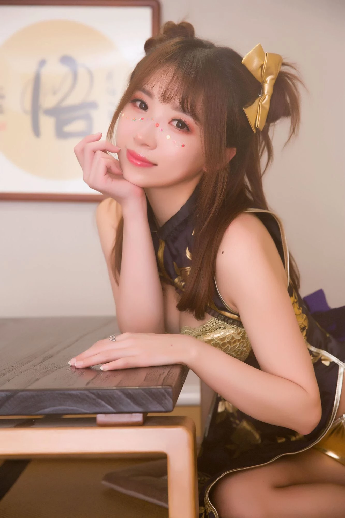 斗鱼主播小女巫露娜 - 金丝旗袍(2)